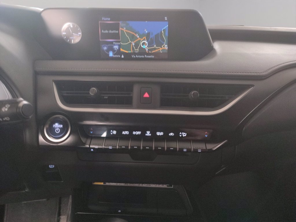 LEXUS Ux 250h 2.0 premium 2wd cvt