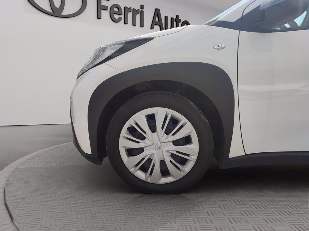 TOYOTA Aygo x 1.0 active 72cv