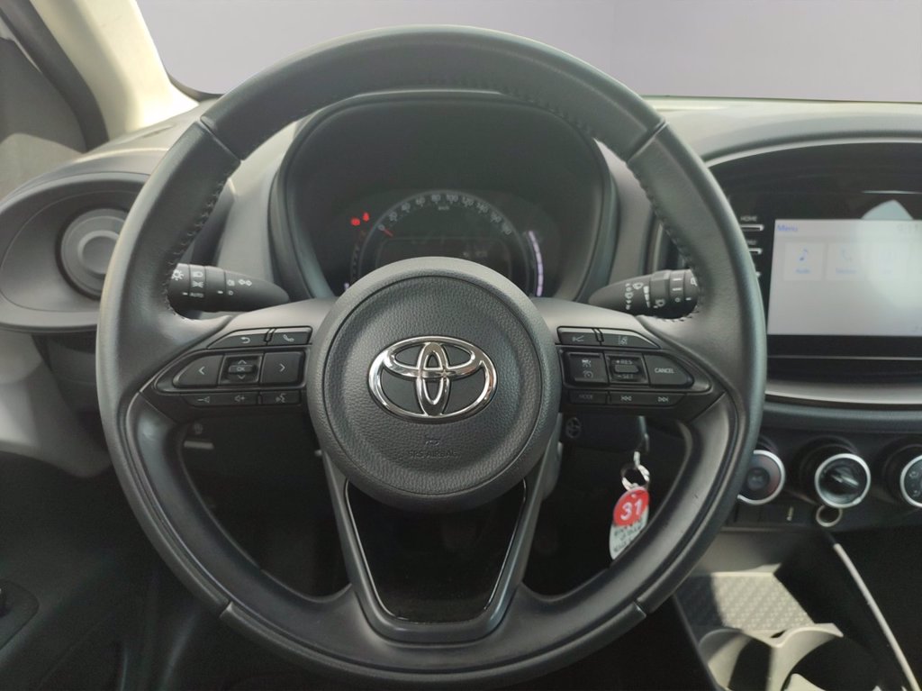 TOYOTA Aygo x 1.0 active 72cv