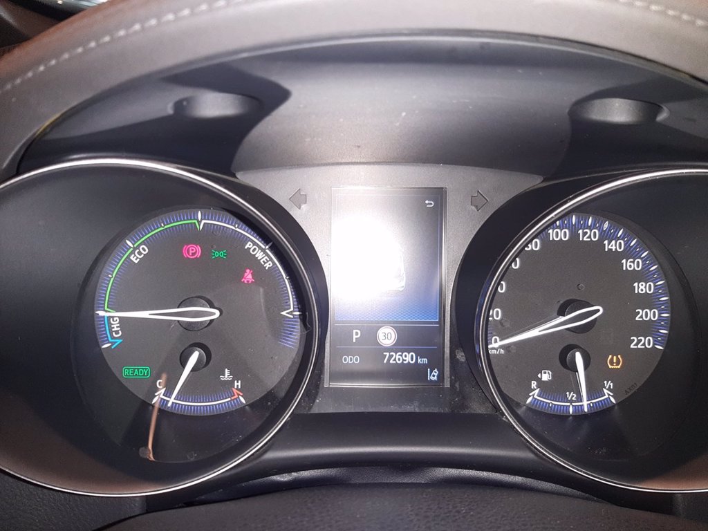 TOYOTA C-hr 1.8h lounge e-cvt