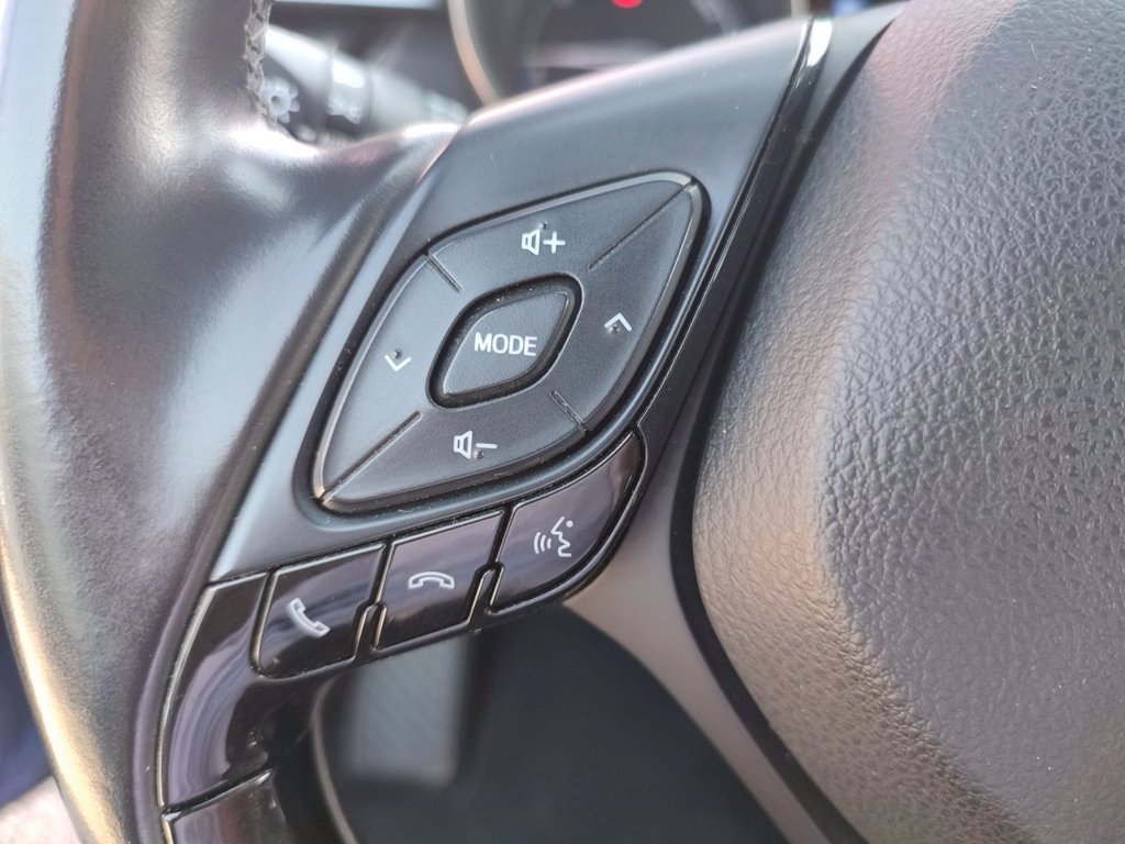 TOYOTA C-hr 2.0h trend e-cvt