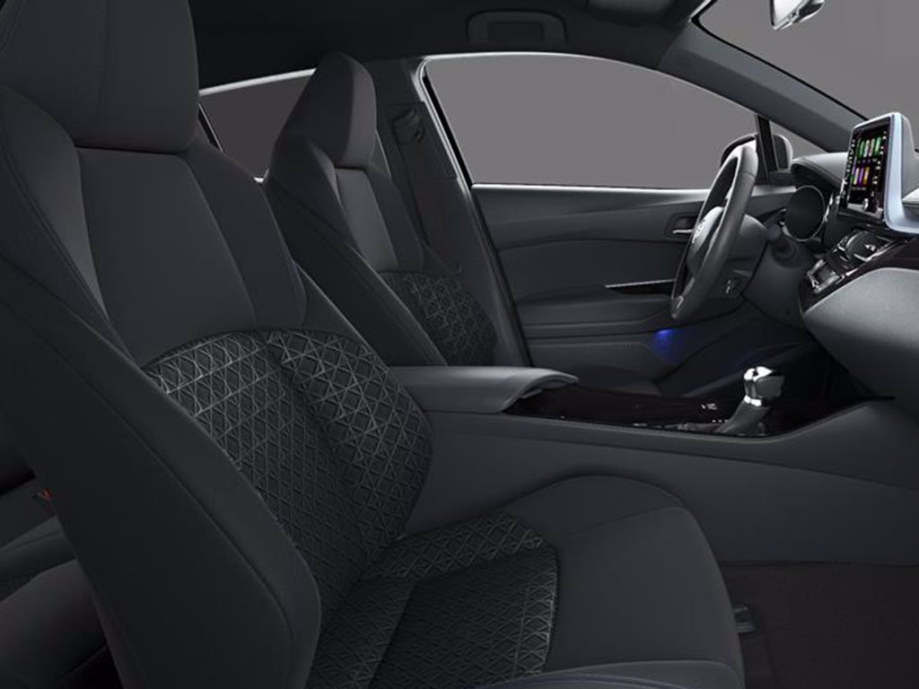 TOYOTA C-hr 2.0h trend e-cvt