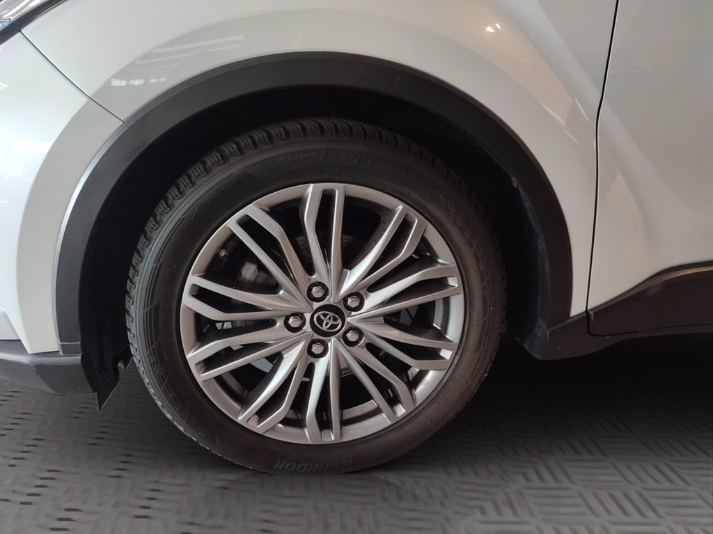 TOYOTA C-hr 1.8h trend e-cvt