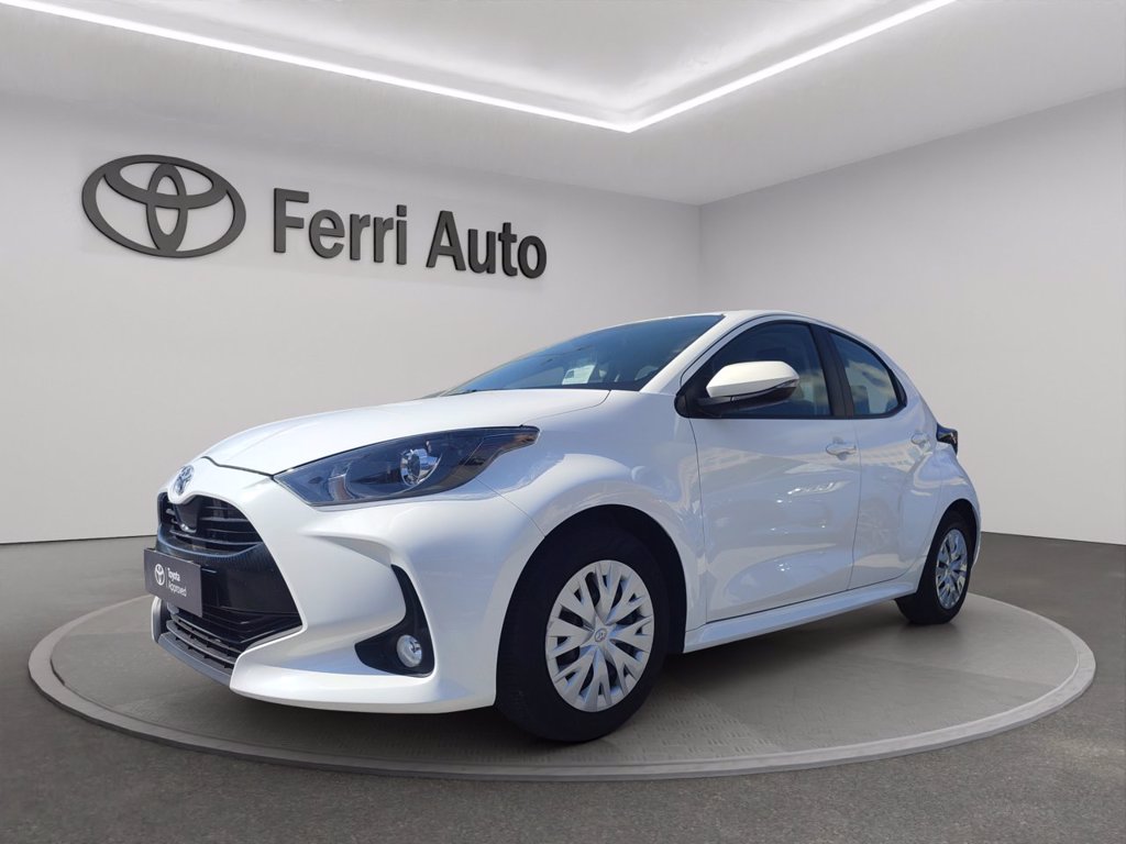 TOYOTA Yaris 1.0 active