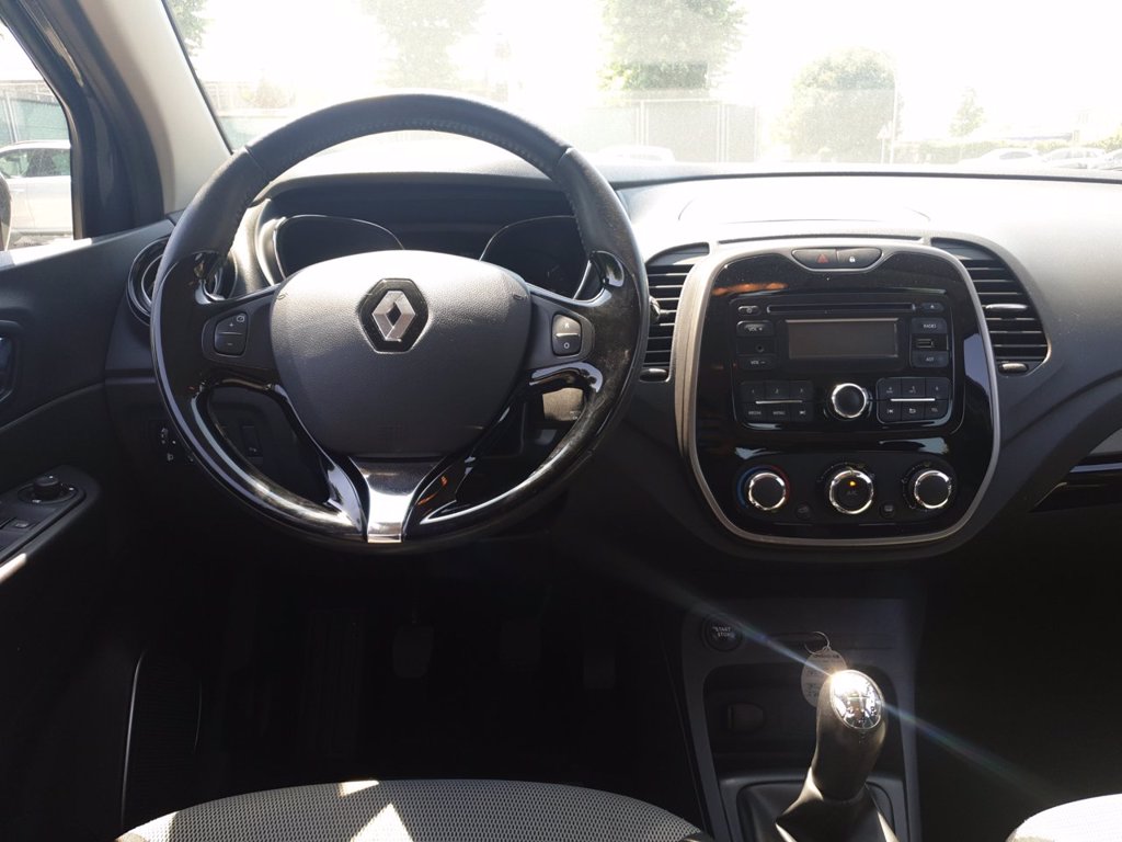 RENAULT Captur 0.9 tce zen (live) 90cv e6