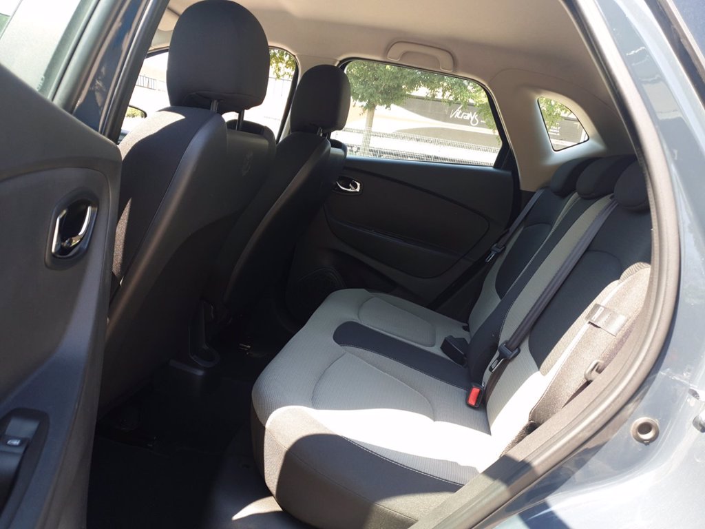 RENAULT Captur 0.9 tce zen (live) 90cv e6