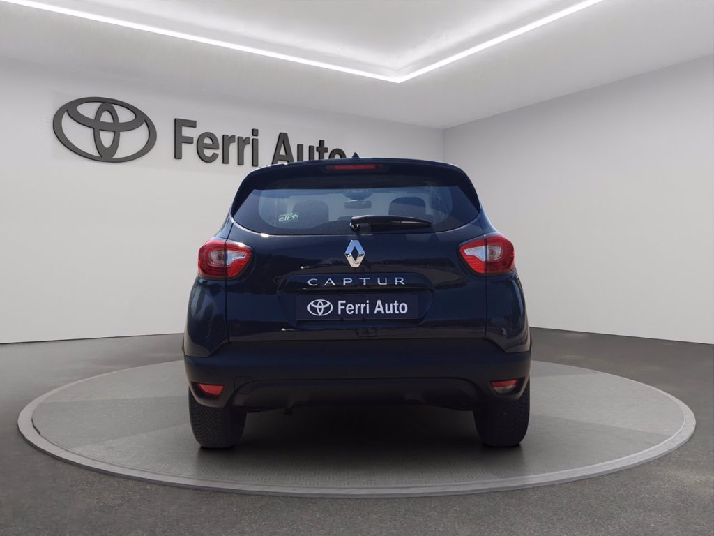 RENAULT Captur 0.9 tce zen (live) 90cv e6