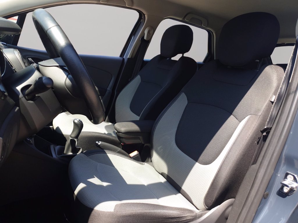 RENAULT Captur 0.9 tce zen (live) 90cv e6