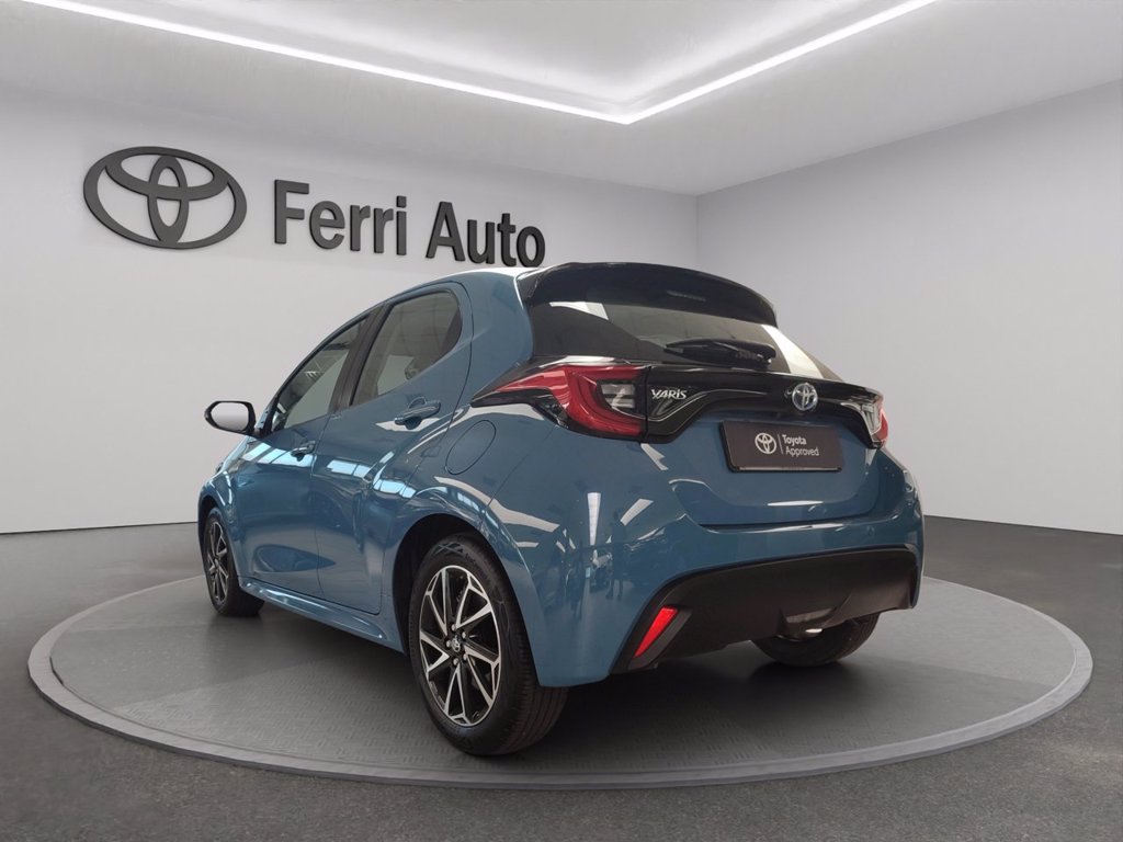 TOYOTA Yaris 1.5h trend