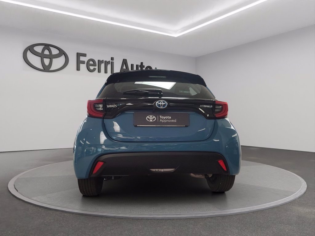 TOYOTA Yaris 1.5h trend