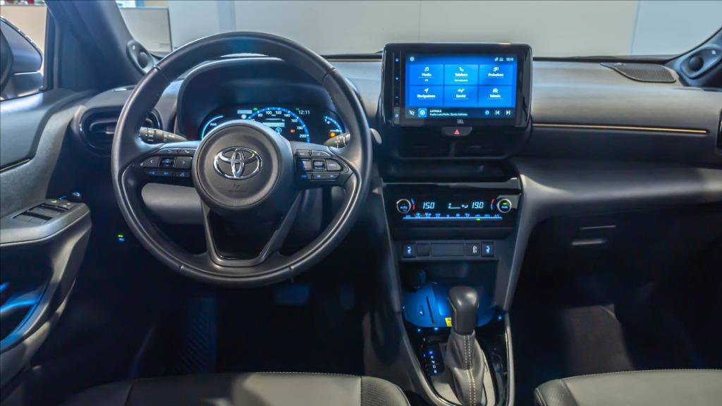 TOYOTA Yaris cross 1.5h premiere awd-i 116cv e-cvt
