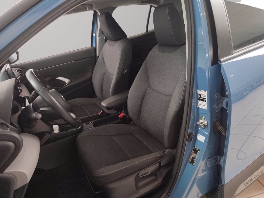 TOYOTA Yaris cross 1.5h business fwd 116cv e-cvt