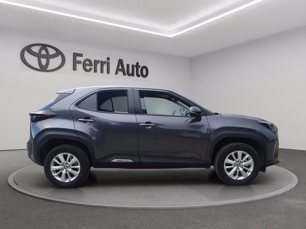 TOYOTA Yaris cross 1.5h business fwd 116cv e-cvt