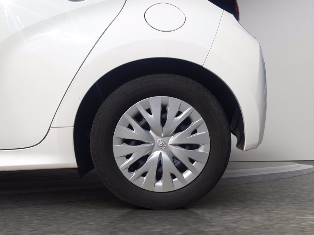 TOYOTA Yaris 1.5h Active
