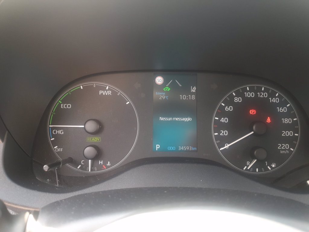 TOYOTA Yaris 1.5h Active