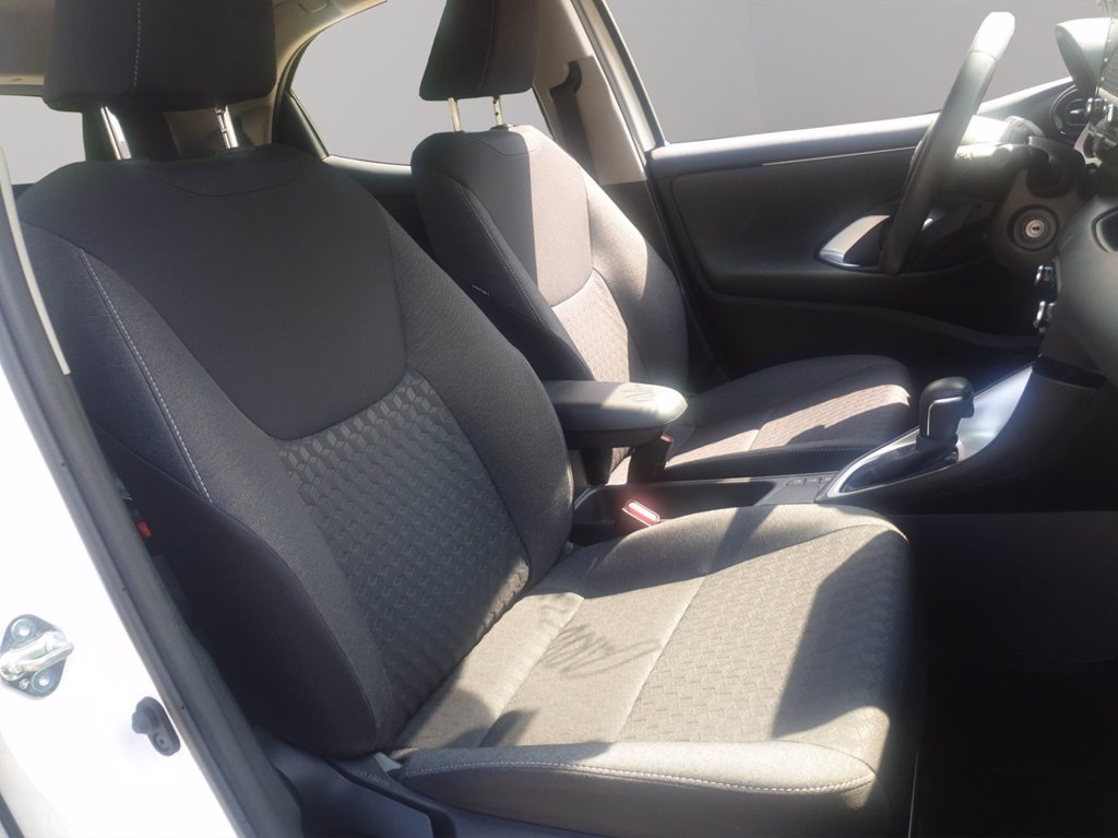 TOYOTA Yaris 1.5h Active