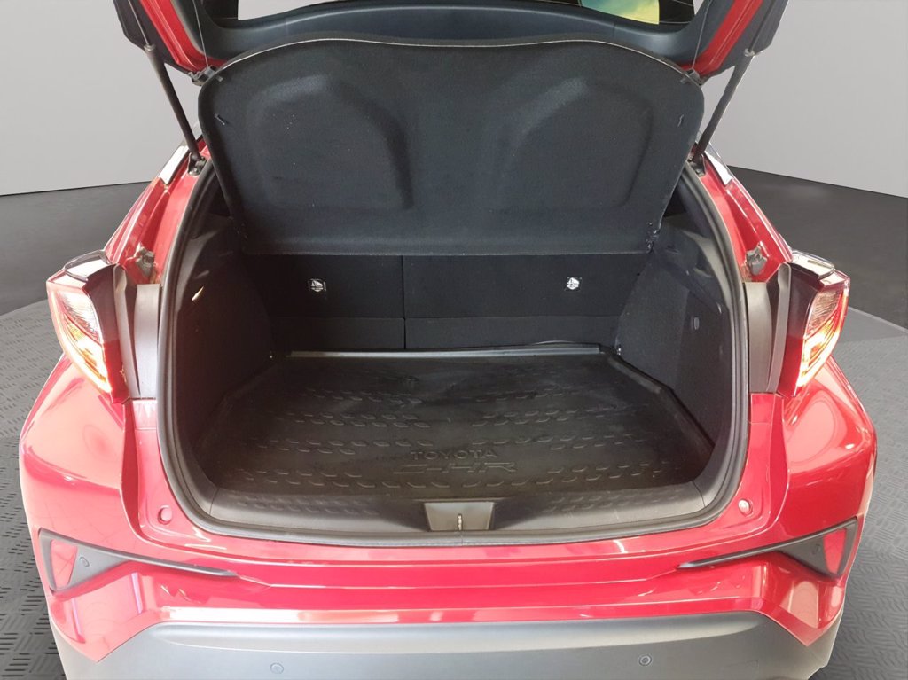 TOYOTA C-hr 2.0h trend e-cvt