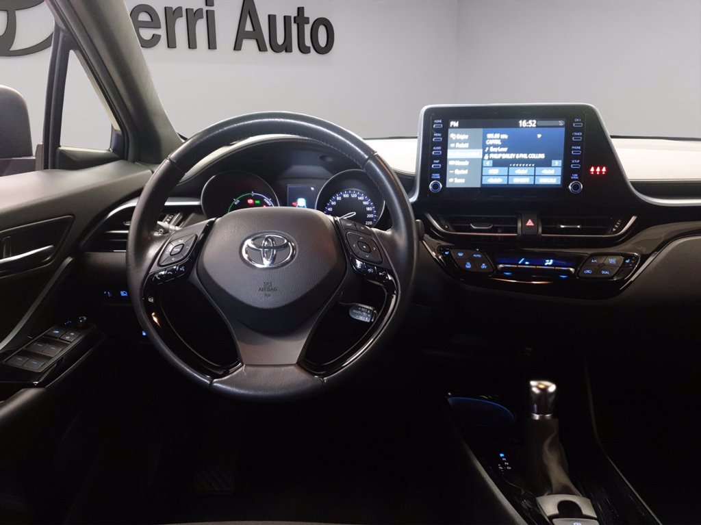 TOYOTA C-hr 2.0h trend e-cvt