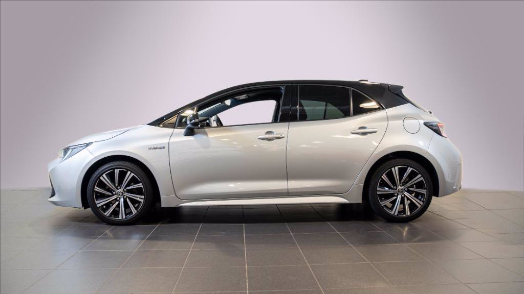 TOYOTA Corolla 2.0h Style cvt