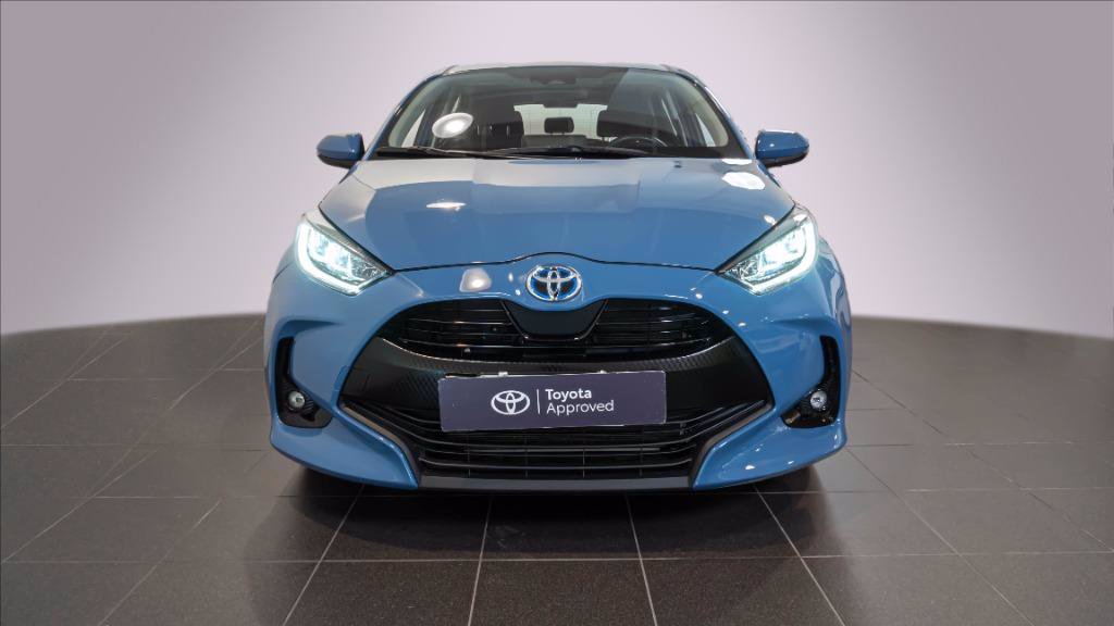 TOYOTA Yaris 1.5h trend