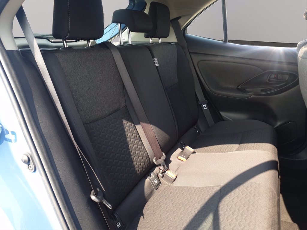 TOYOTA Yaris cross 1.5h business fwd 116cv e-cvt