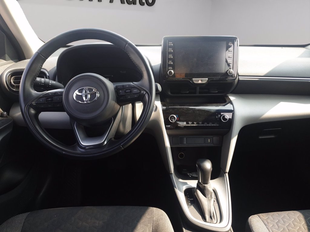 TOYOTA Yaris cross 1.5h business fwd 116cv e-cvt