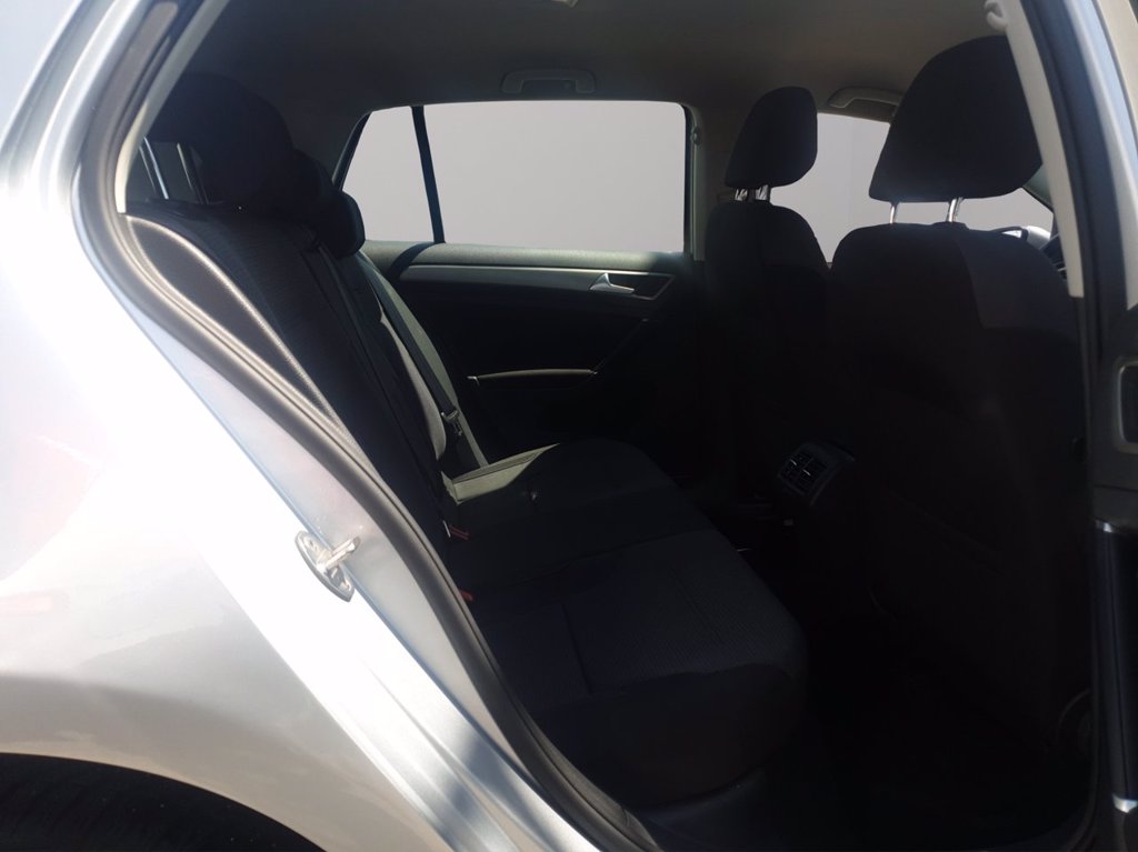 VOLKSWAGEN Golf 5p 1.6 tdi comfortline 110cv