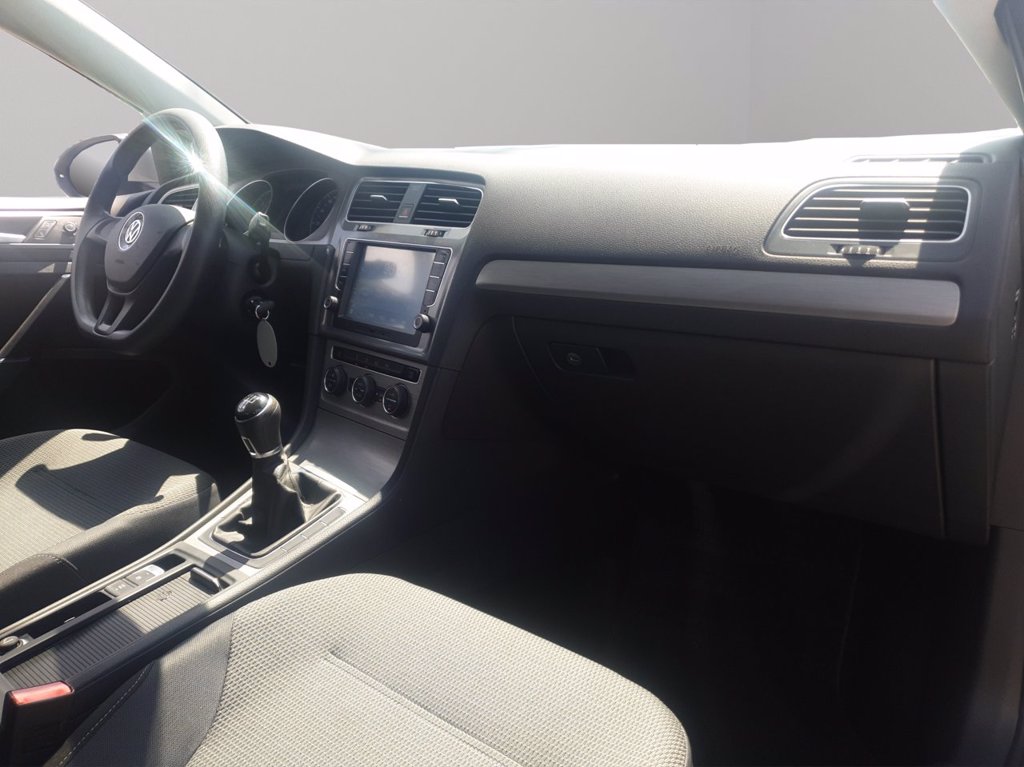 VOLKSWAGEN Golf 5p 1.6 tdi comfortline 110cv