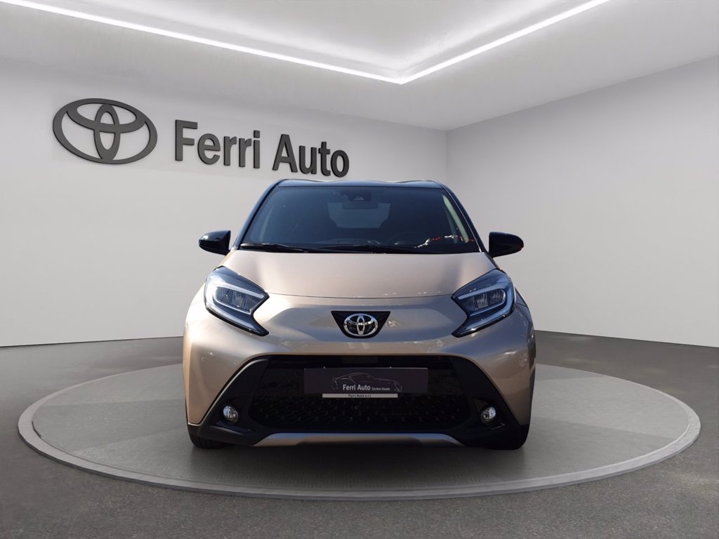 TOYOTA Aygo x 1.0 lounge 72cv s-cvt