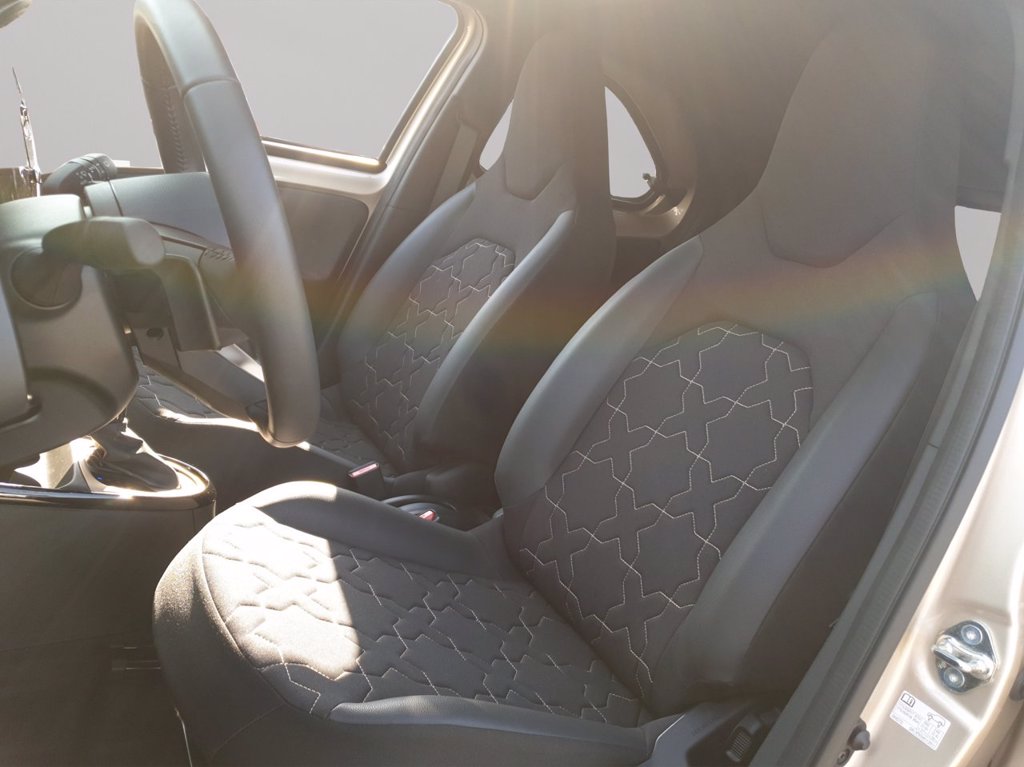 TOYOTA Aygo x 1.0 lounge 72cv s-cvt