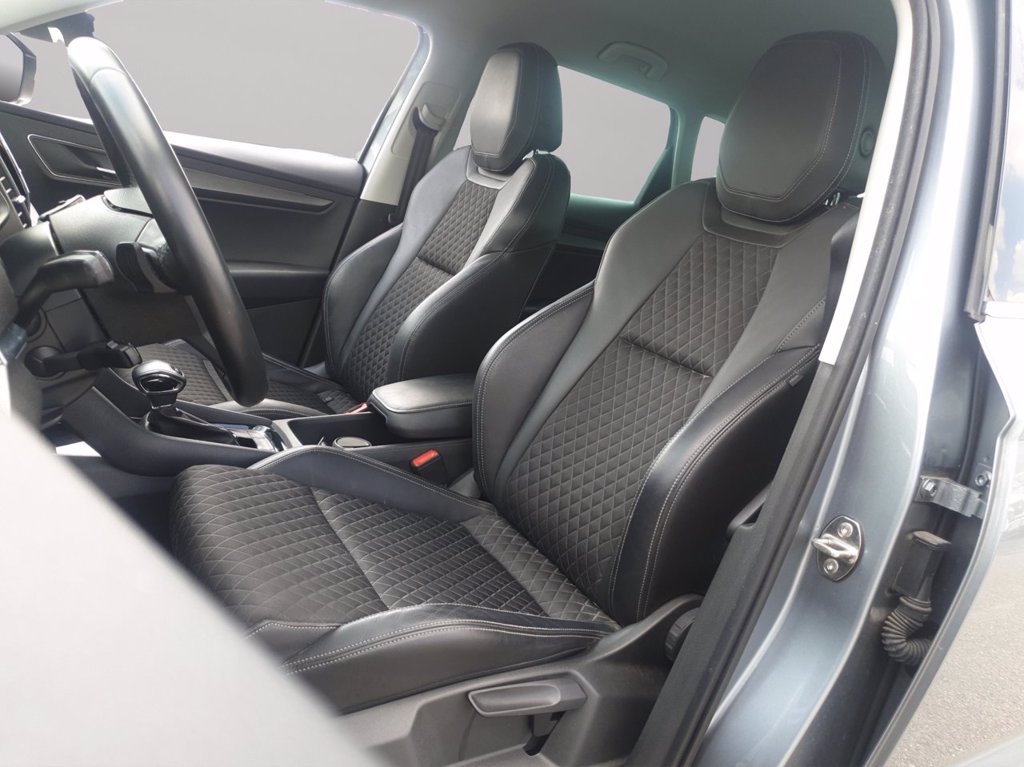 SKODA Karoq 1.5 tsi style dsg