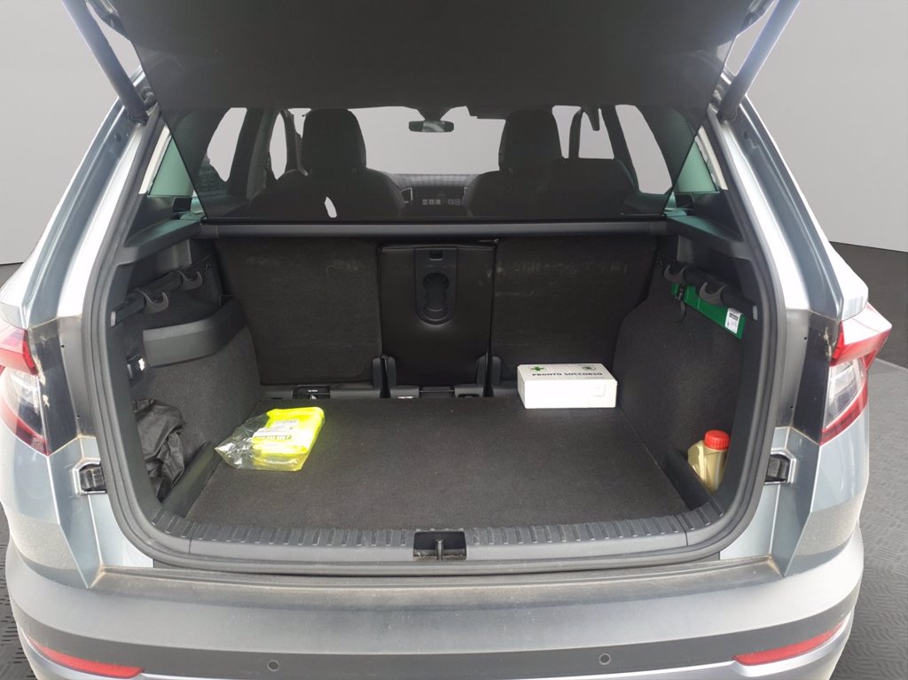 SKODA Karoq 1.5 tsi style dsg