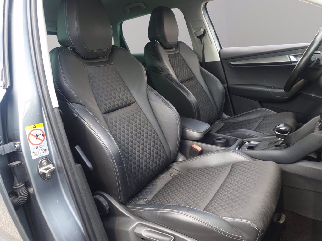 SKODA Karoq 1.5 tsi style dsg