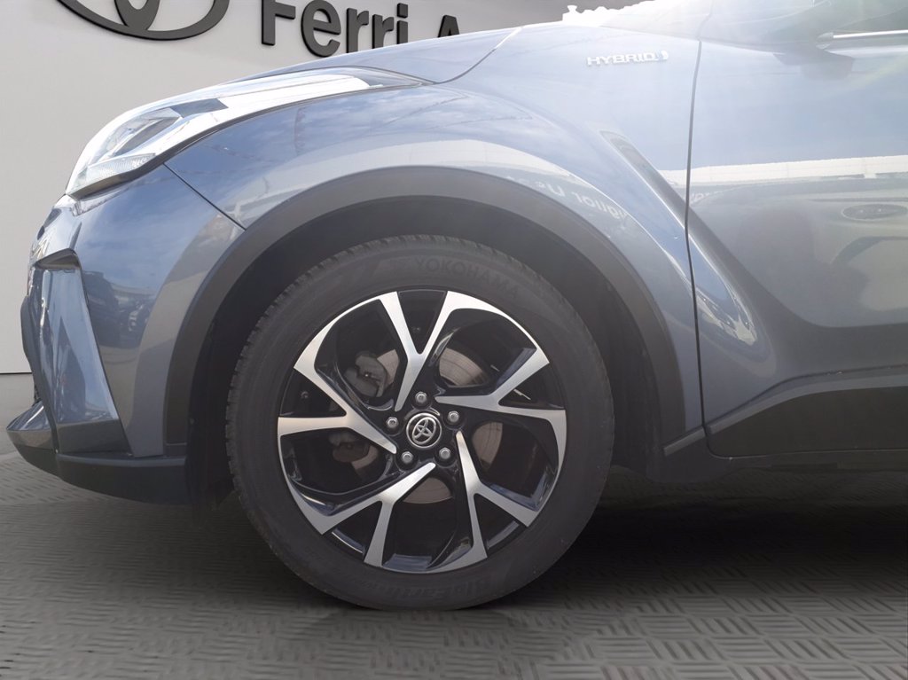 TOYOTA C-hr 2.0h trend e-cvt