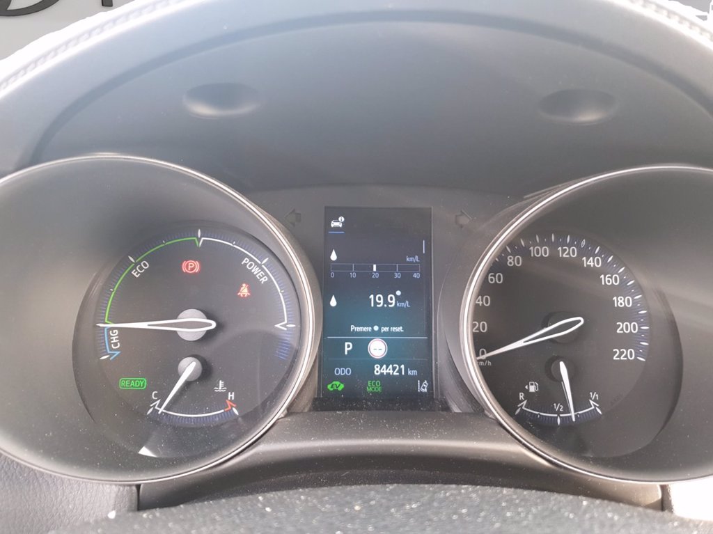 TOYOTA C-hr 2.0h trend e-cvt