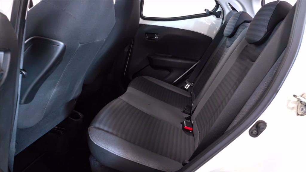 TOYOTA Aygo 5p 1.0 x-play 72cv
