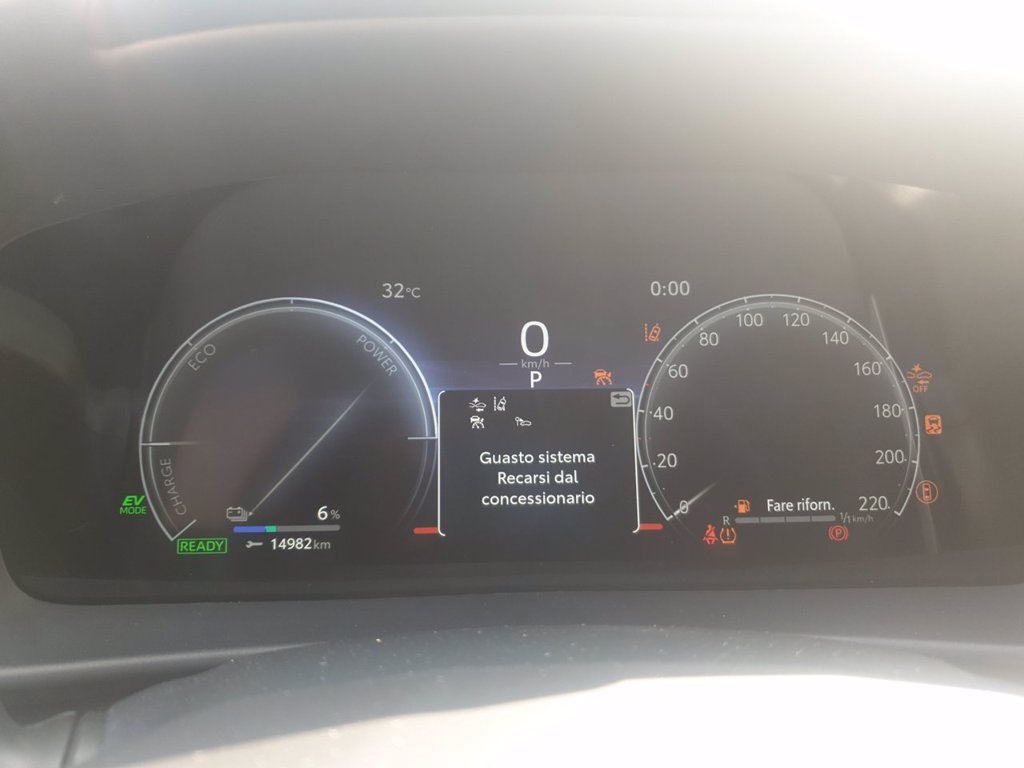 TOYOTA C-hr 2.0 phev trend fwd e-cvt