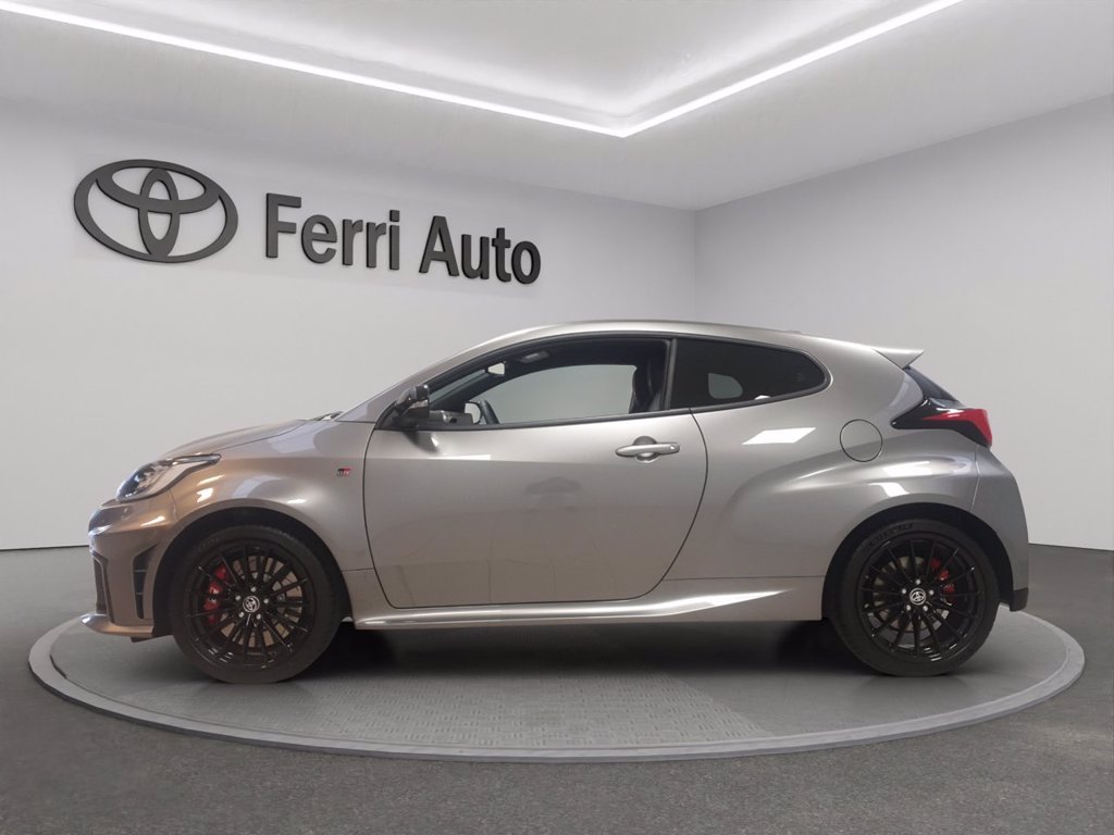 TOYOTA GR Yaris 1.6 Circuit dat-8