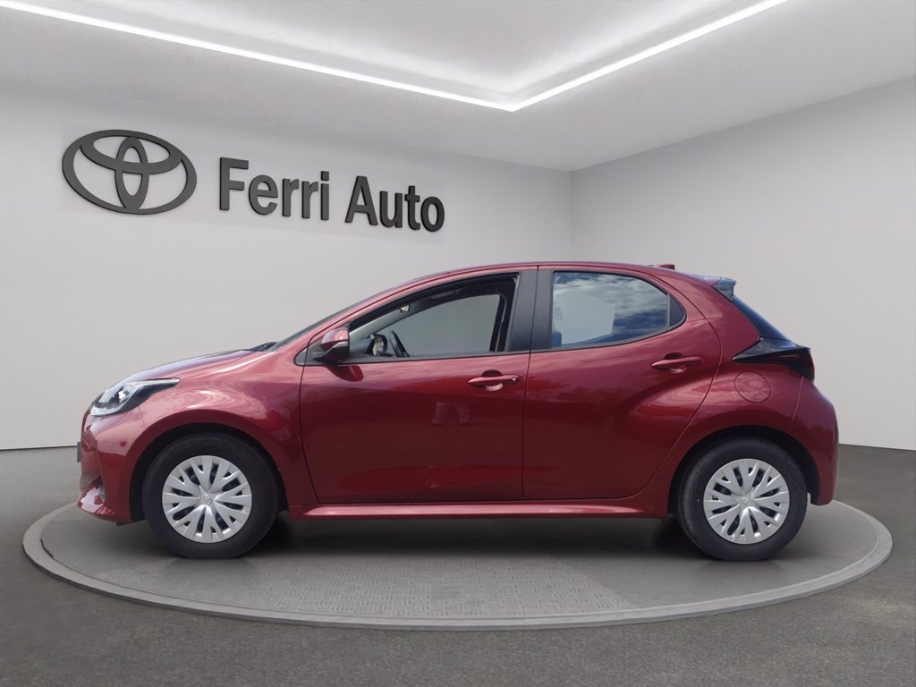 TOYOTA Yaris 1.0 active
