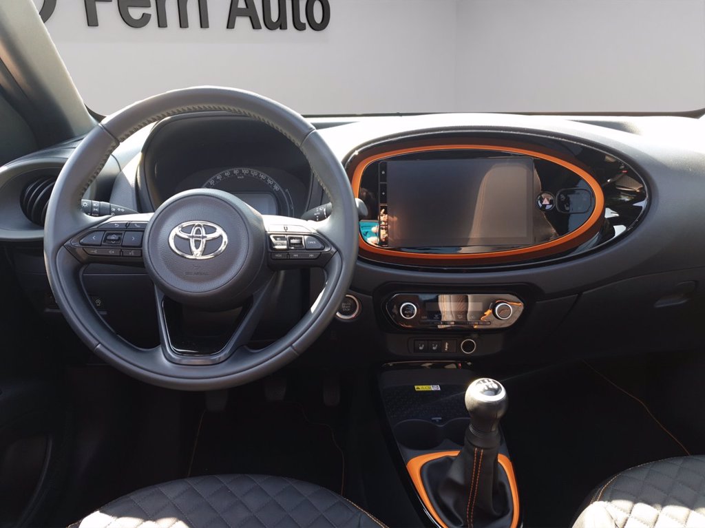 TOYOTA Aygo x 1.0 limited air 72cv