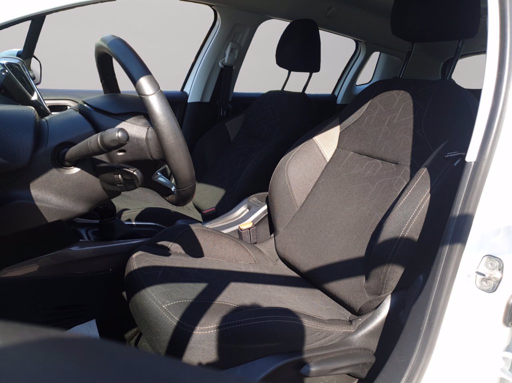 PEUGEOT 2008 1.2 puretech 12v allure 82cv e6