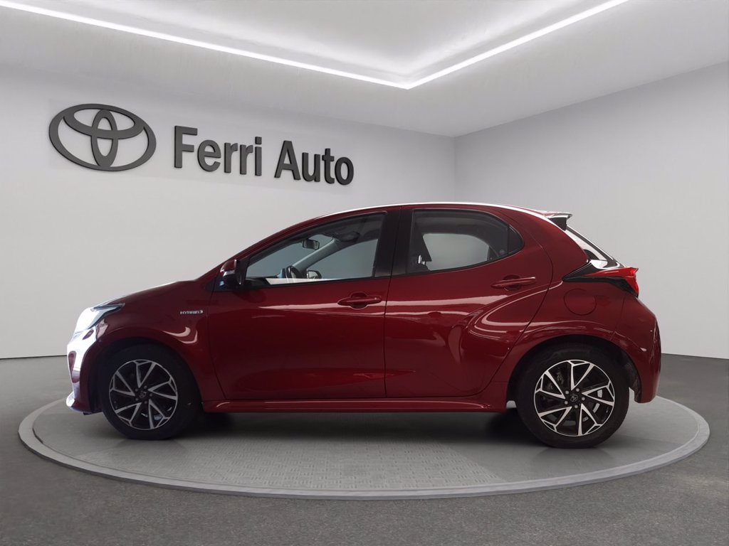 TOYOTA Yaris 1.5h trend