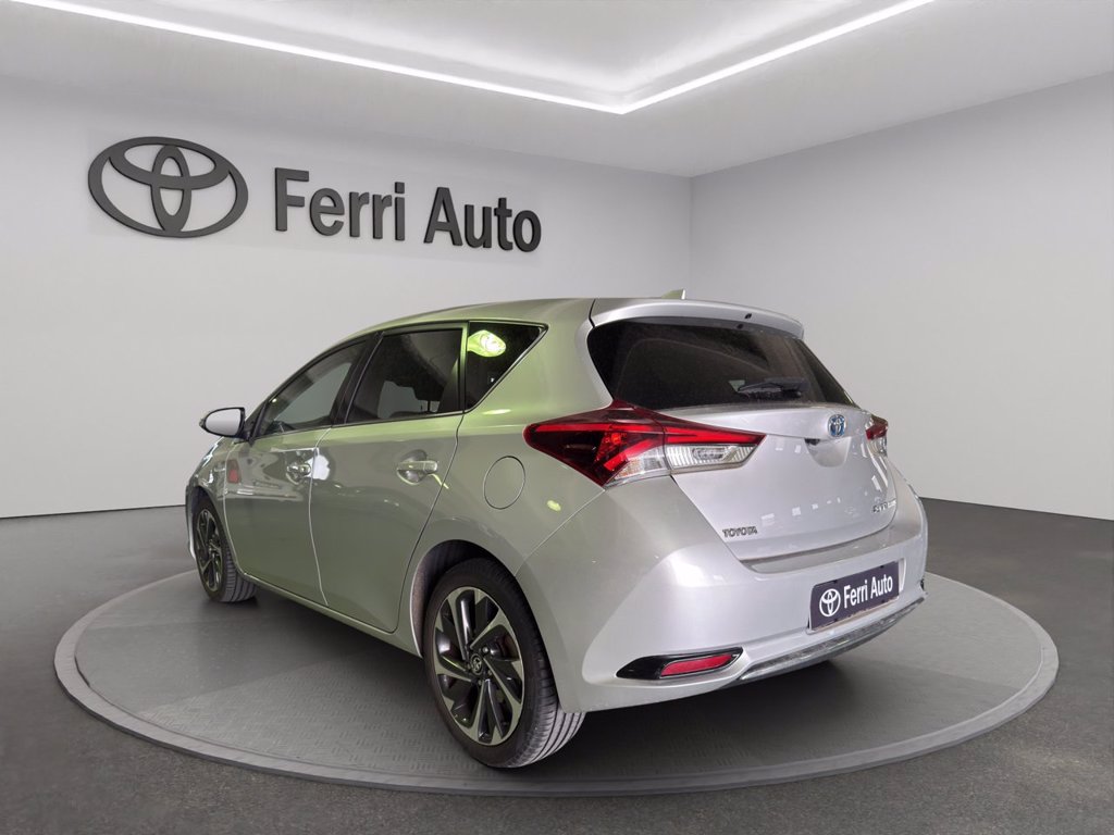 TOYOTA Auris 1.8h active cvt