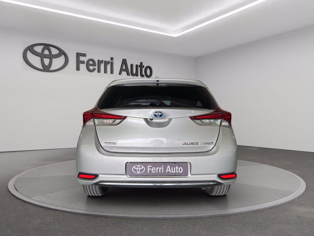 TOYOTA Auris 1.8h active cvt
