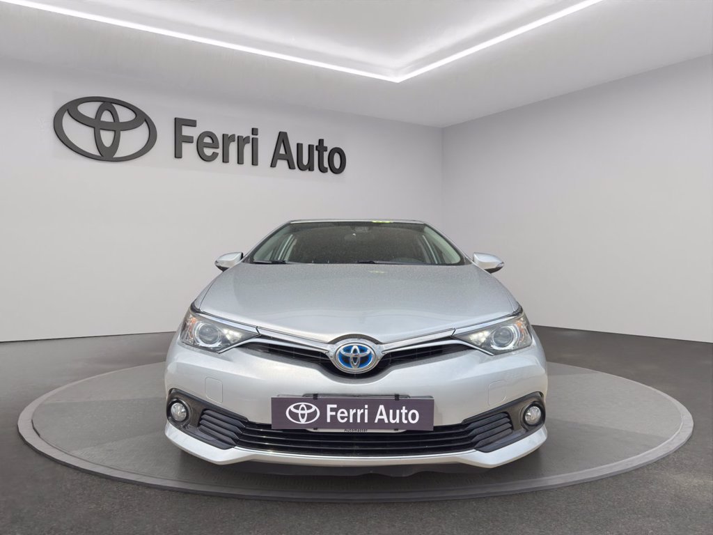 TOYOTA Auris 1.8h active cvt