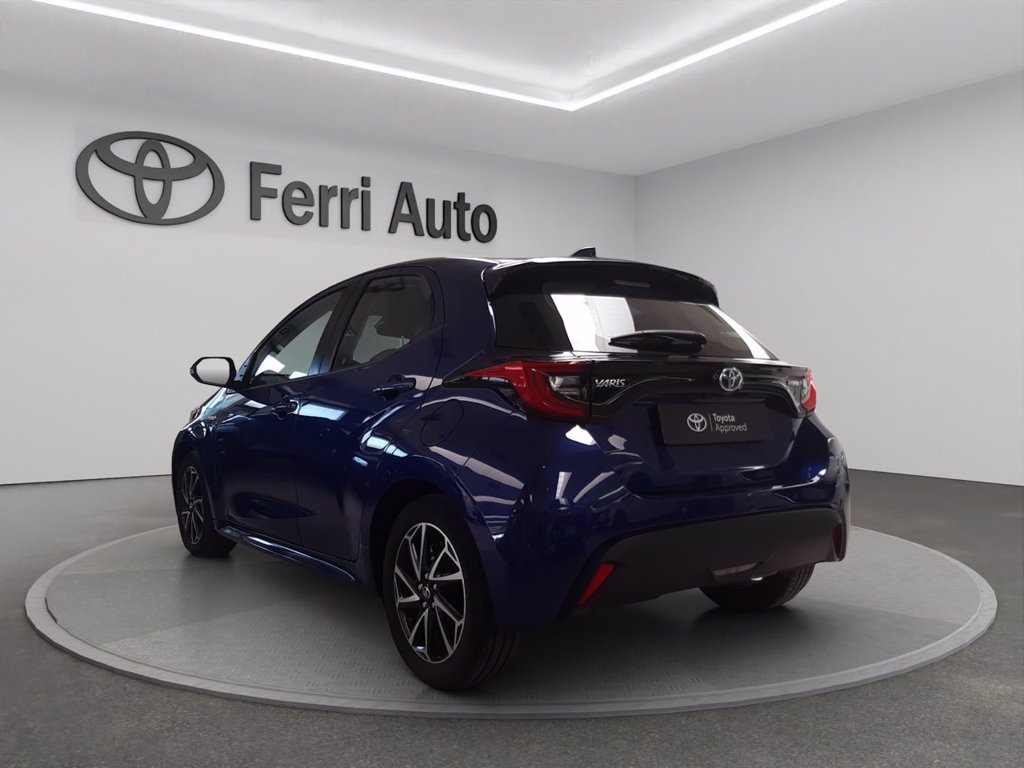 TOYOTA Yaris 1.5h trend