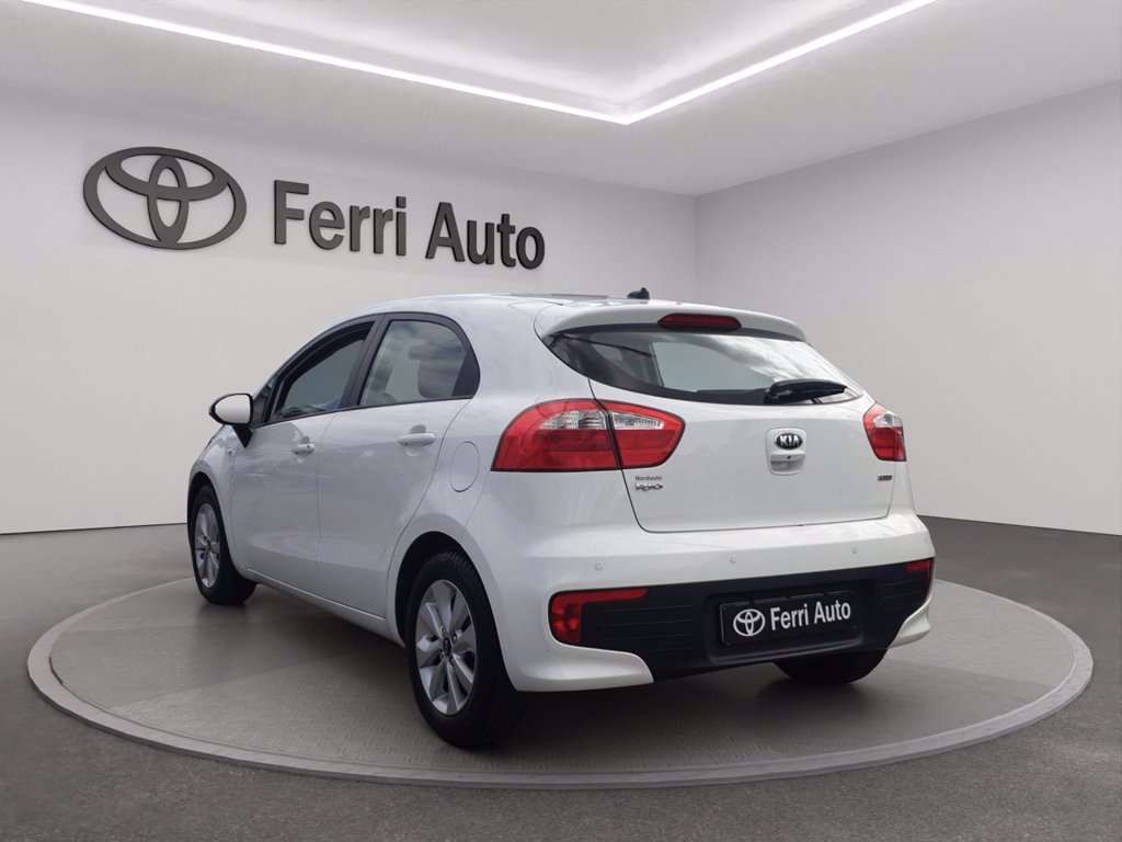 KIA Rio 5p 1.1 crdi cool e6