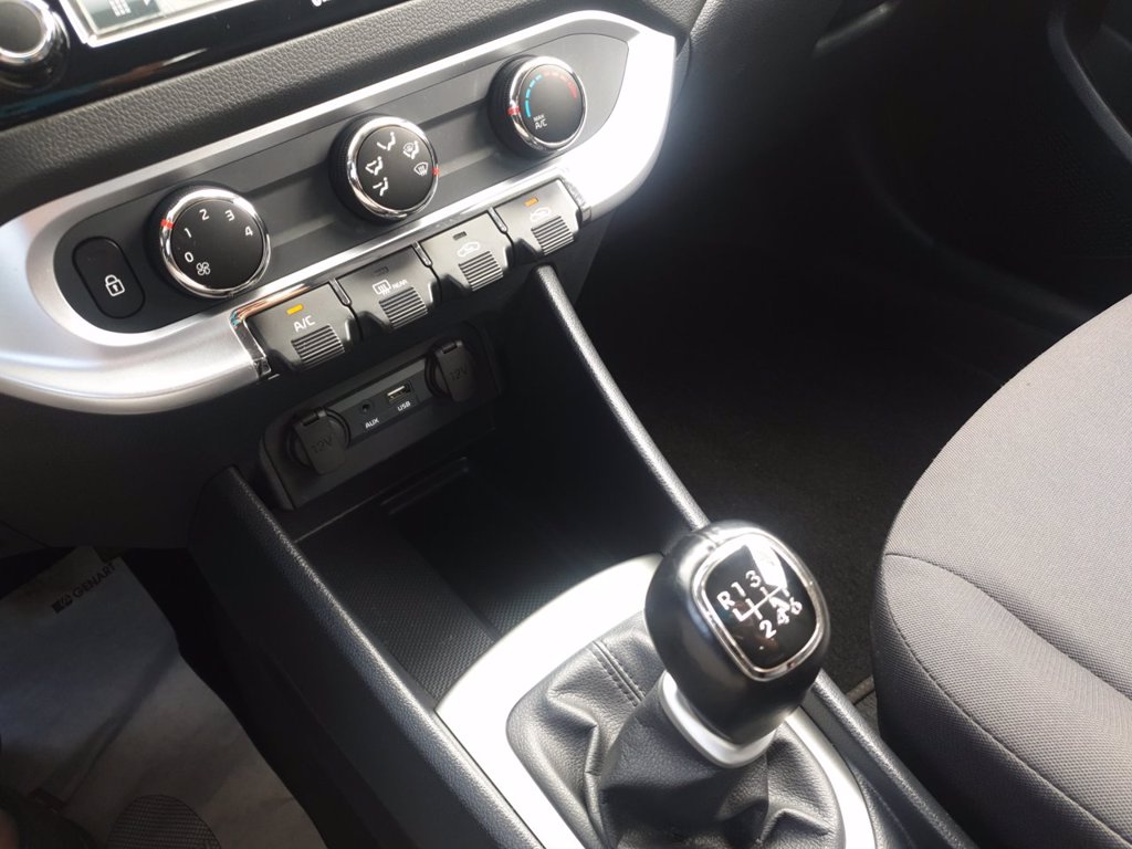 KIA Rio 5p 1.1 crdi cool e6