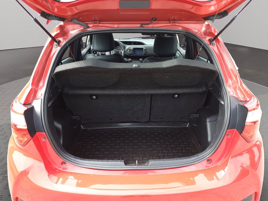 TOYOTA Yaris 5p 1.5h style my18