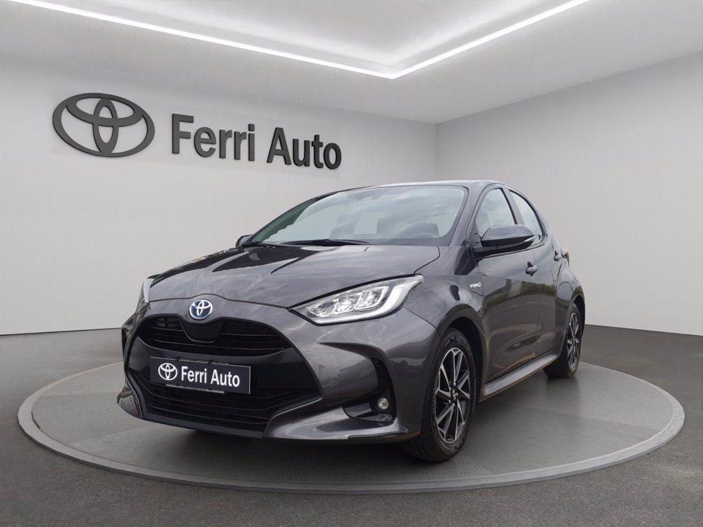 TOYOTA Yaris 1.5h trend